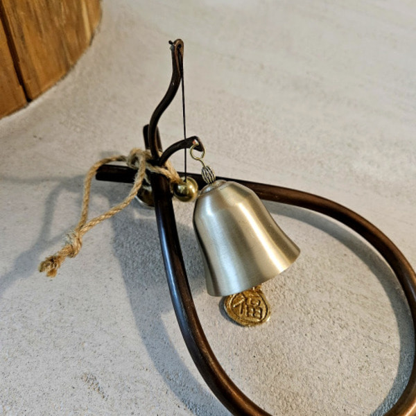 쿠칭아일랜드 더커진 프리미엄 오복삼재막이 소코뚜레 현관종 풍경종