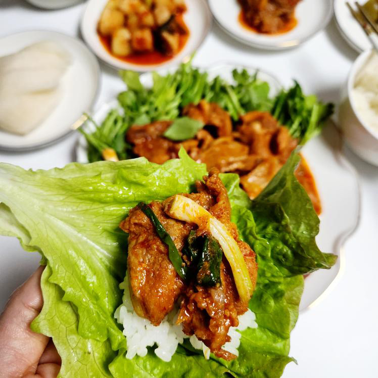 국내산 돼지고기 유산균 돼지고기 냉장 한돈 앞다리살 1kg - 상세 이미지 2