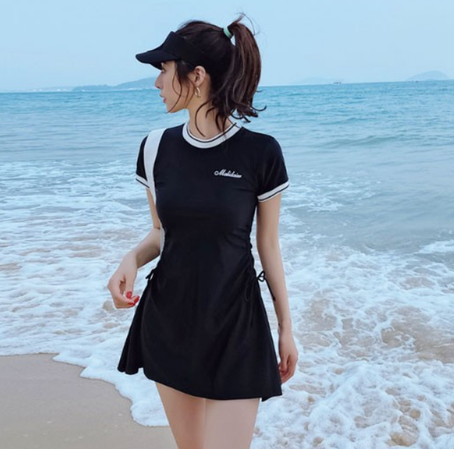 체형 커버 블랙 원피스 수영복 실내 뱃살 커버 아줌마 77수영복 - 상품 이미지