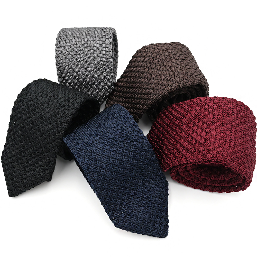 https://shop-phinf.pstatic.net/20240330_175/17117802378497nTmJ_JPEG/112916136535241706_1288629037.jpg