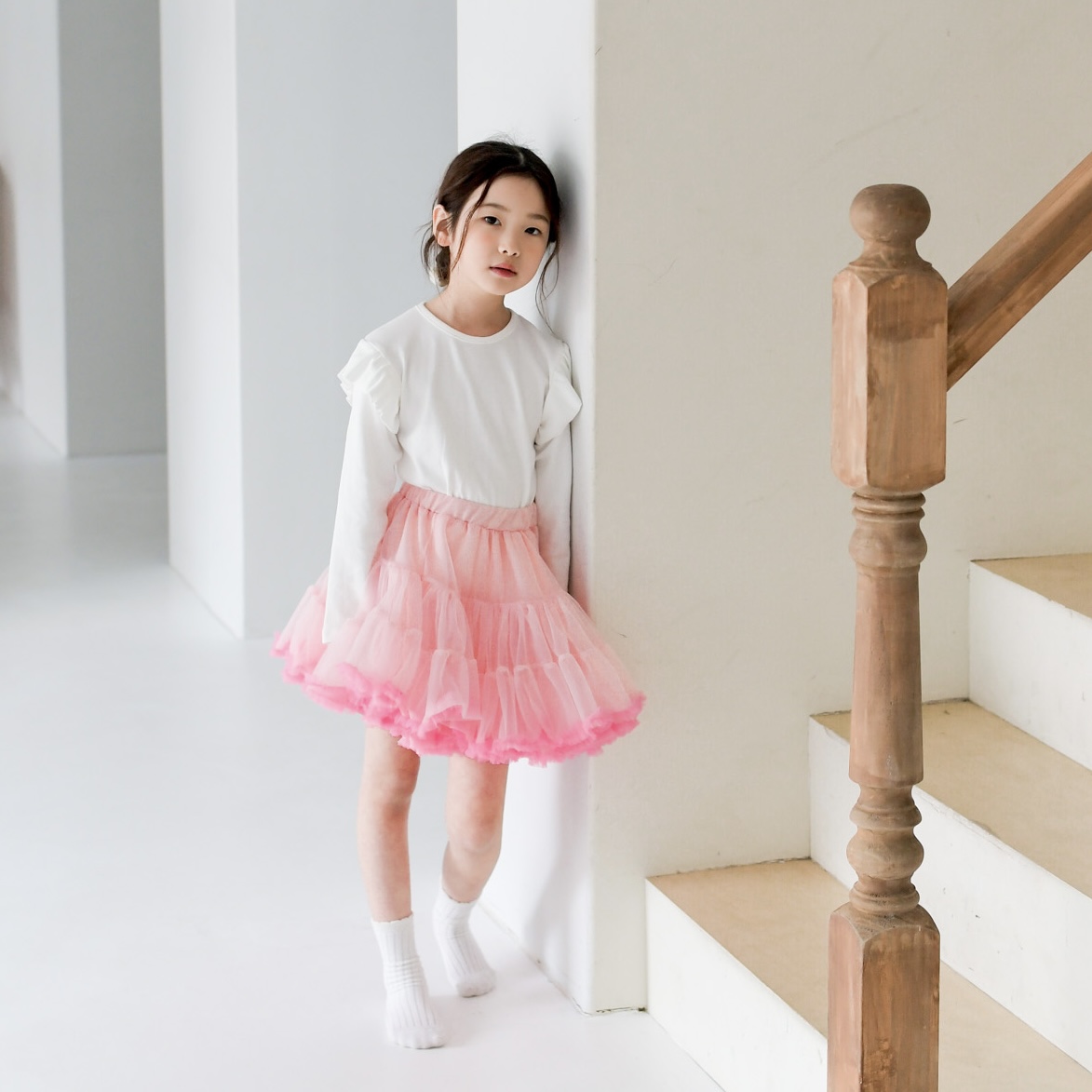 리사 프릴 티셔츠 아동 여아 유아 키즈 어린이 긴팔 기본티 봄 가을 초등학생 - 상세 이미지 3