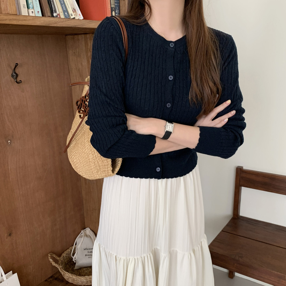 부드러운 케이블 세미 크롭 가디건 숏 여자 니트 가디건 가을 라운드 꽈배기 여성 가디건