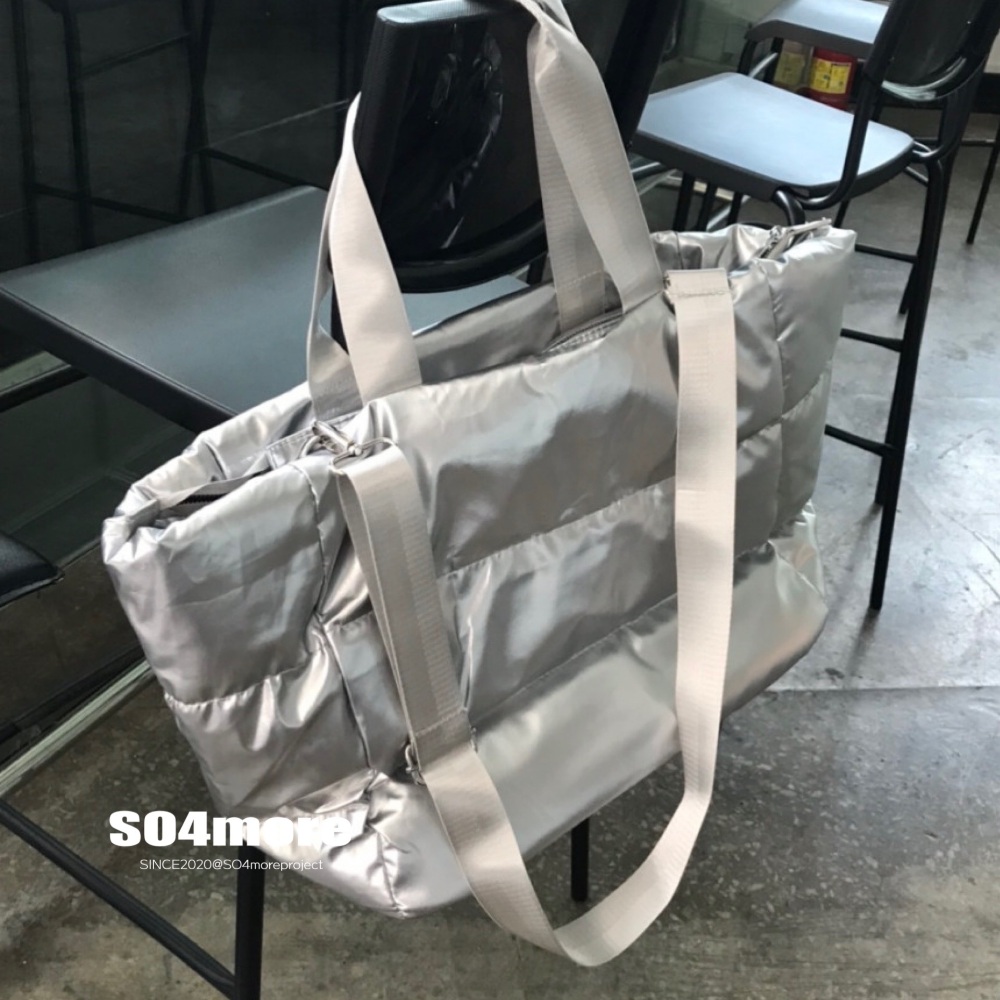 전지적참견시점 289화 홍현희 가방 실버백 대용량 패딩백 옷 패션 의상 세번째 결혼 오승아 - 메인 이미지