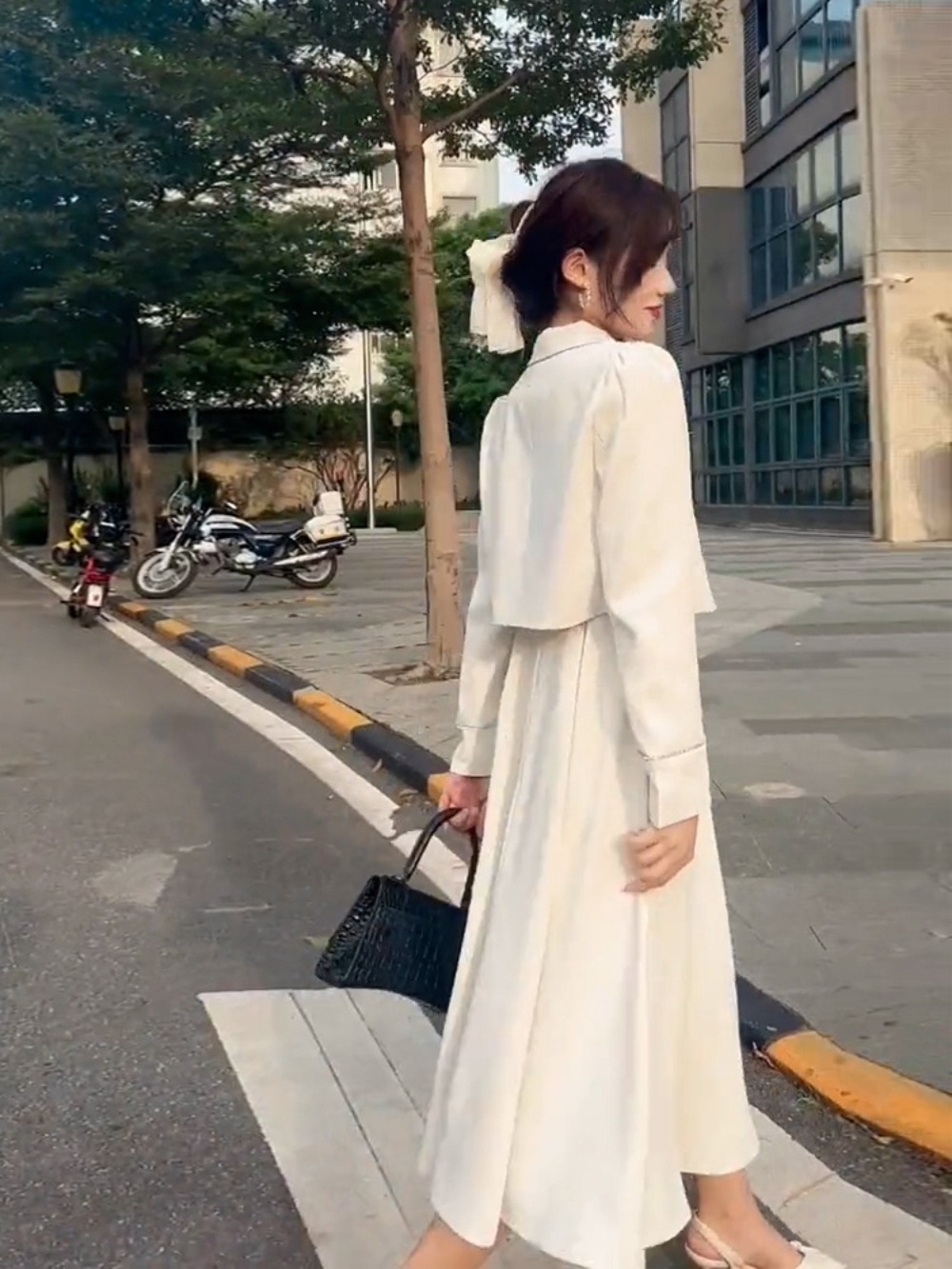 마이데몬 도도희 김유정 원피스 깔끔한 캐주얼 하객룩 옷 패션 의상 내남편과결혼해줘 공민정 - 상세 이미지 5