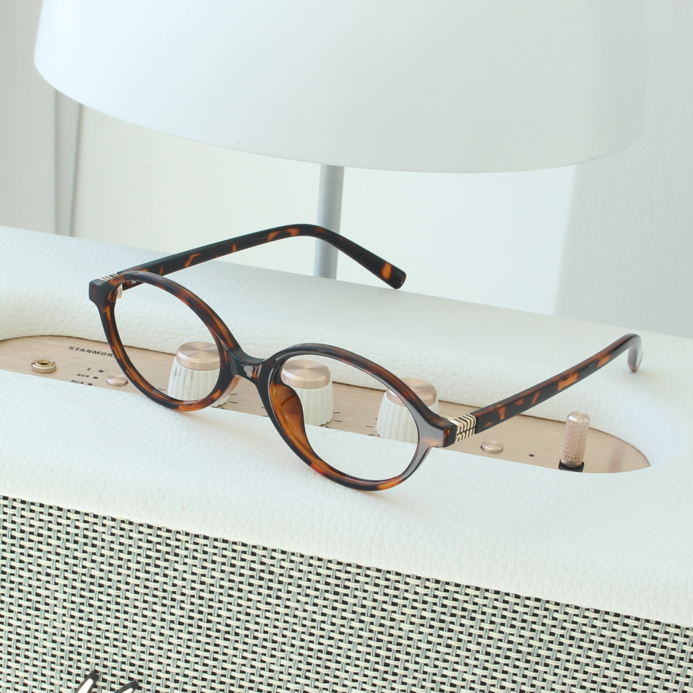 긱시크안경 블루라이트차단 오벌형 얇은 뿔테안경 호피 노안 가벼운 여자안경테 빛번짐