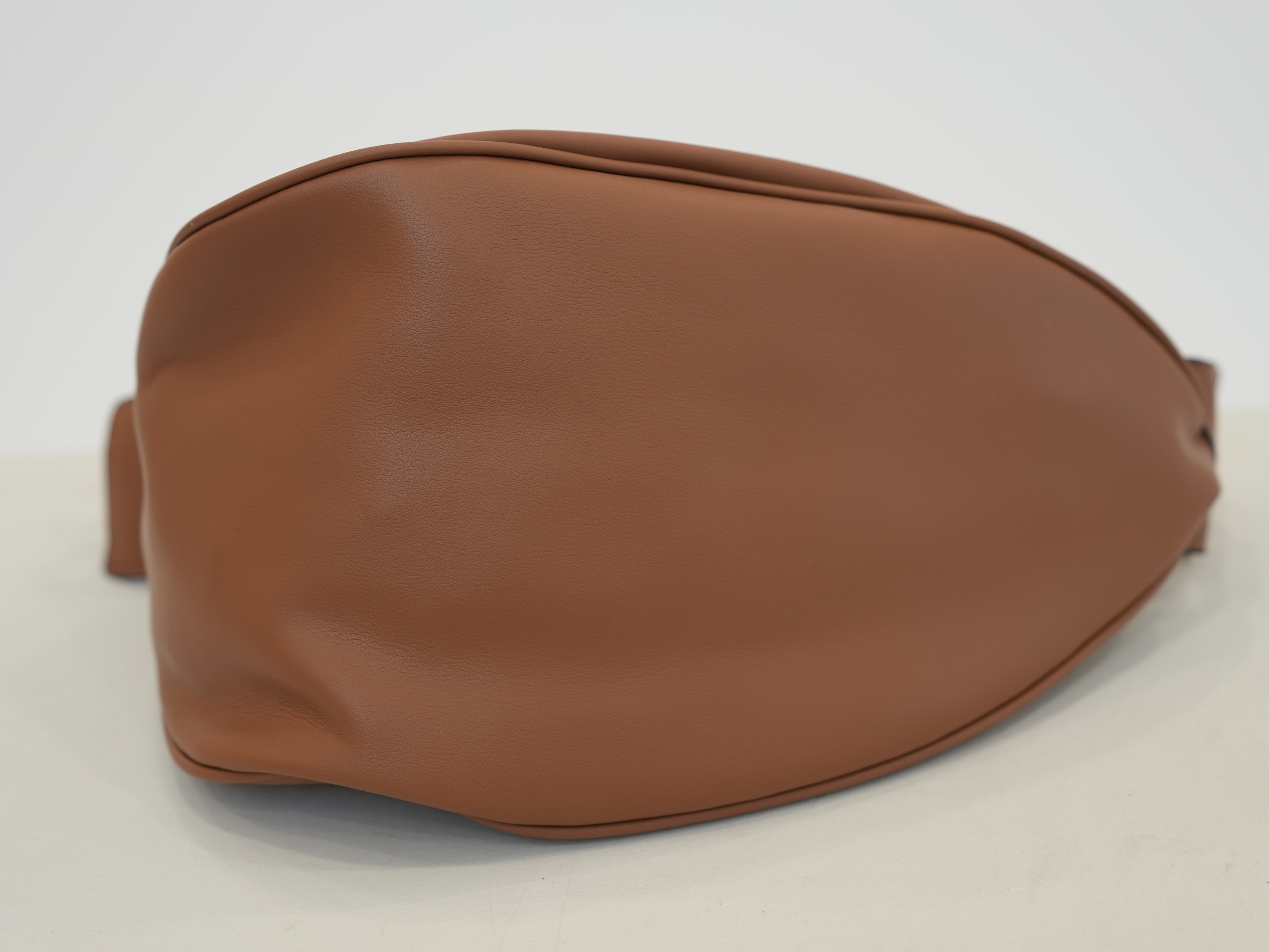 바나나 크로와상백 유럽여행가방 반달크로스백