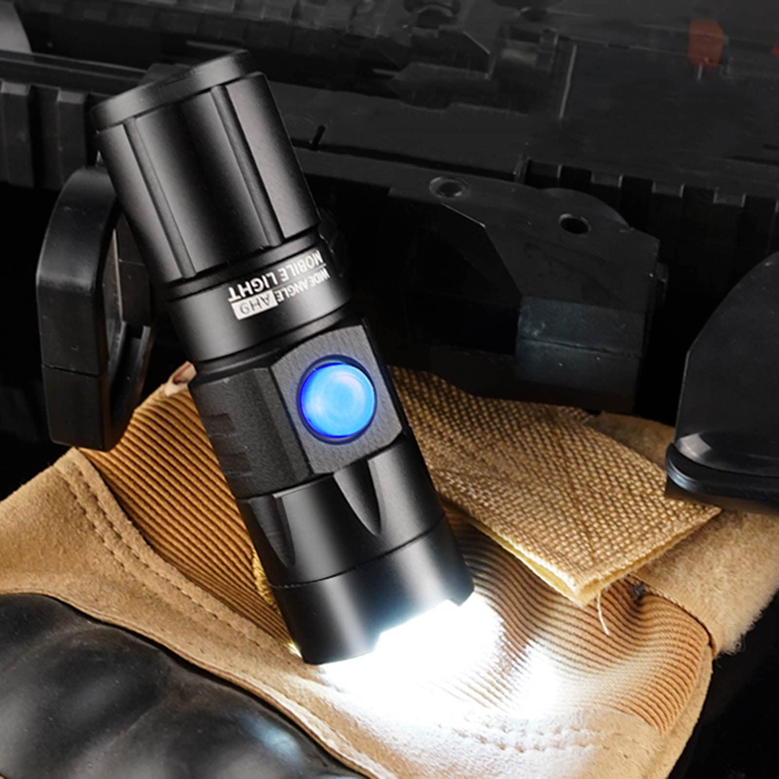 써치라이트 LED 랜턴 작업등 손전등 충전 휴대용 방수 후레쉬