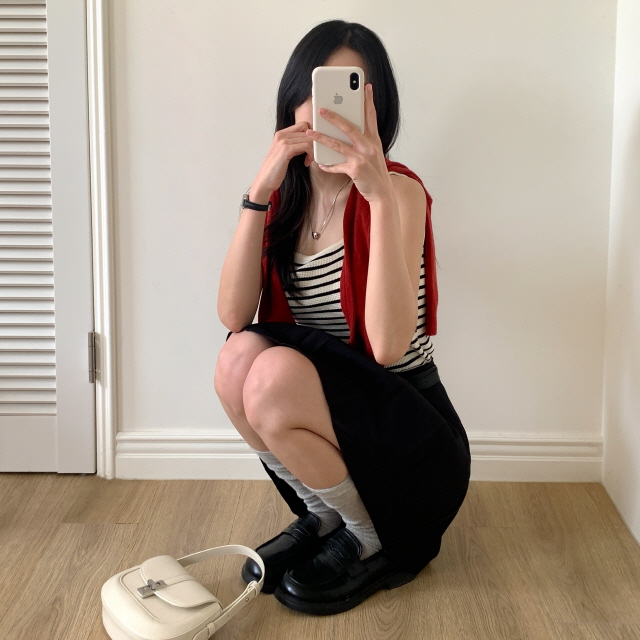 ❤20%쿠폰❤ [MOMENT JOY/국내제작/라운드,스퀘어넥] 카엘리 쫀쫀 베이직 라운드 기본 이너 골지 사계절 민소매 단가라 나시 상세 이미지 38