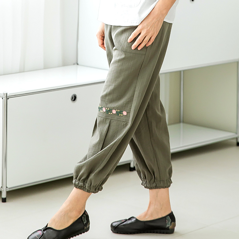 여성 인견 자수 항아리바지 밴딩 8부 고쟁이 몸빼 바지 체형커버 팬츠 플라워패턴 절복 하의 법복 - 상세 이미지 4