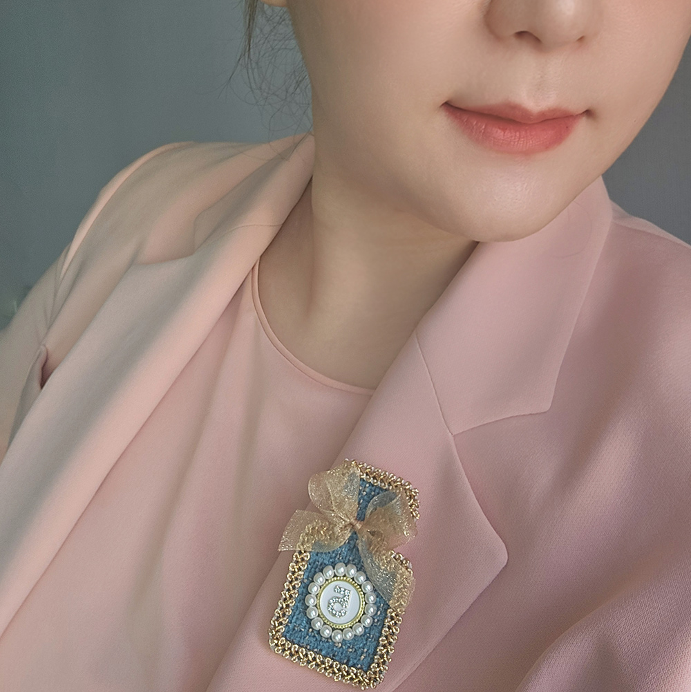 미니 트위드 리본 퍼퓸 브로치 이미지 6