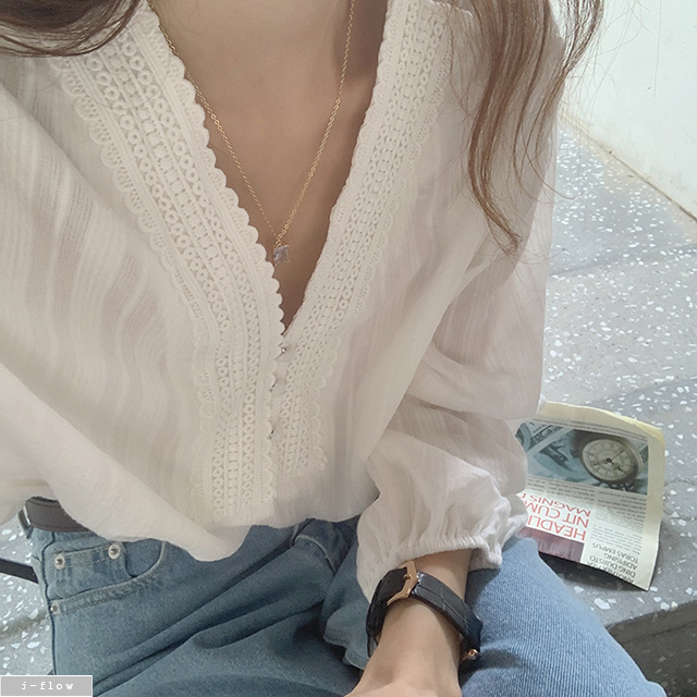 폴즈 브이넥 레이스자수 루즈핏 블라우스 1color 봄 여름 벌룬 밴딩 제이플로우 - 상세 이미지 2