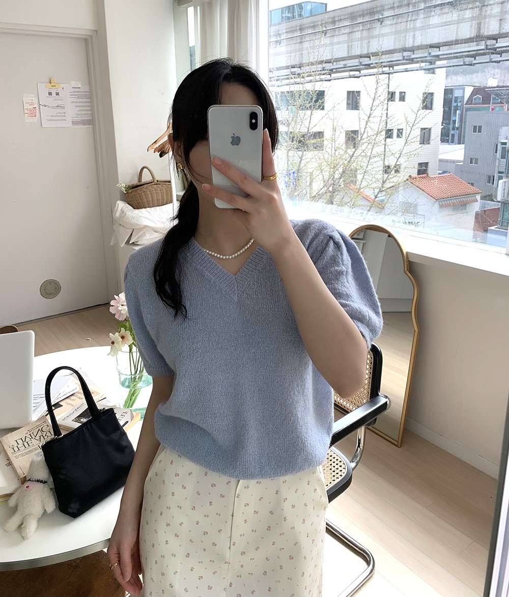 요플 여성 봄 브이넥 모헤어 퍼프 소매 벌룬 반팔 레이어드 파스텔 니트 티셔츠 - 상세 이미지 2