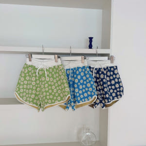 여름 여성 3부반바지 숏팬츠 데이지 플라워 랍빠 자카드 핫 팬츠 휴양지 착용 후기 | 사이즈/핏 총정리 - 상품 이미지 1