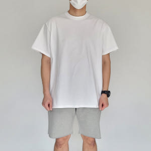 엔학고레 두꺼운 남자 레이어드반팔 목안늘어나는 무지 흰티 옆트임반팔 착용 후기 | 사이즈/핏 총정리 - 상품 이미지 1
