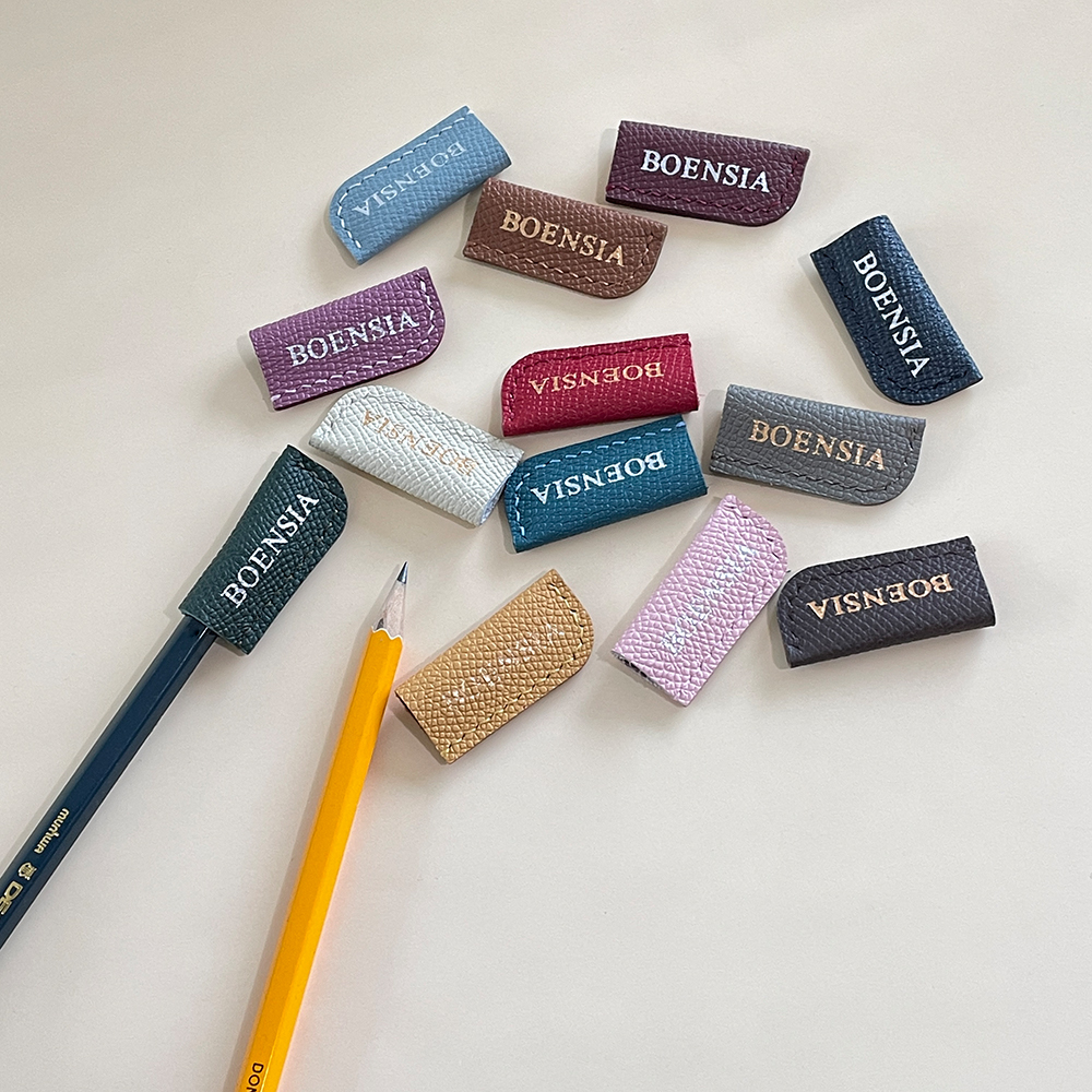 엡송 가죽 수제 연필캡 이니셜 각인 색연필 펜슬 뚜껑 연필 심 보호캡 홀더 4개입 제품 이미지