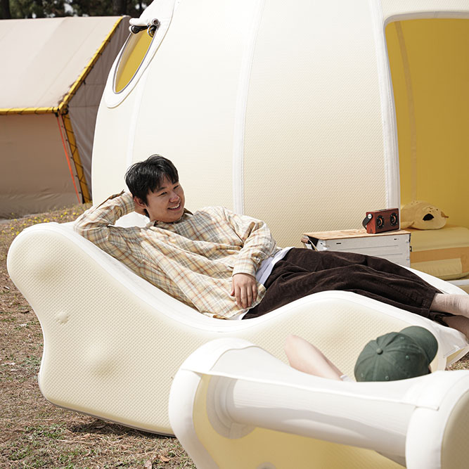 [리뷰약속 / 12월 초특가 행사 샘플 판매 색상 랜덤]  에어박스 프리미엄 1인용 에어라운지체어 (100% 방수 썬배드)