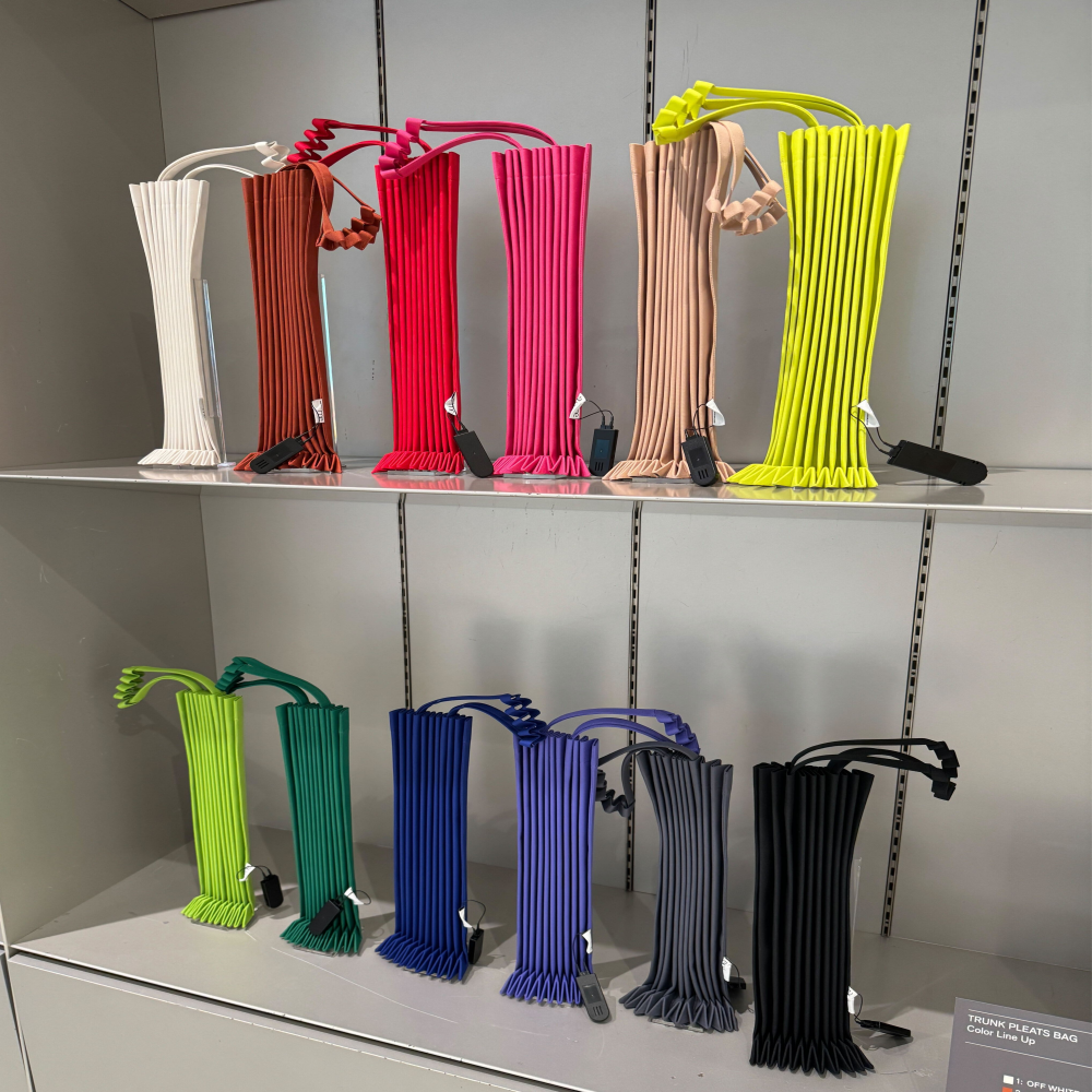 이세이미야케 토트백 TRUNK PLEATS BAG 12 AG031 - 메인 이미지