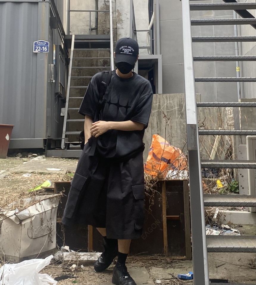 F22E09D0-4D94-433C-8C22-180431C7029A