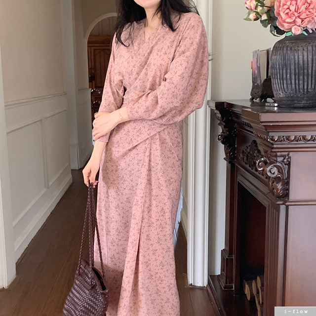 스핀 핑크 플라워 브이넥 쉬폰 맥시 롱원피스 1col 봄 가을 허리슬림 끈 랩 제이플로우 - 상세 이미지 2
