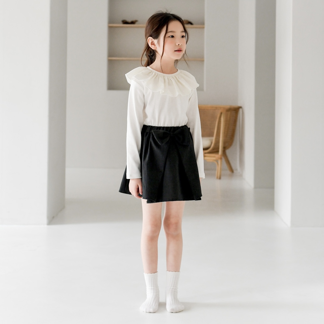 마들렌 프릴 티셔츠 아동 여아 유아 키즈 어린이 긴팔 기본티 봄 가을 초등학생 - 상세 이미지 3