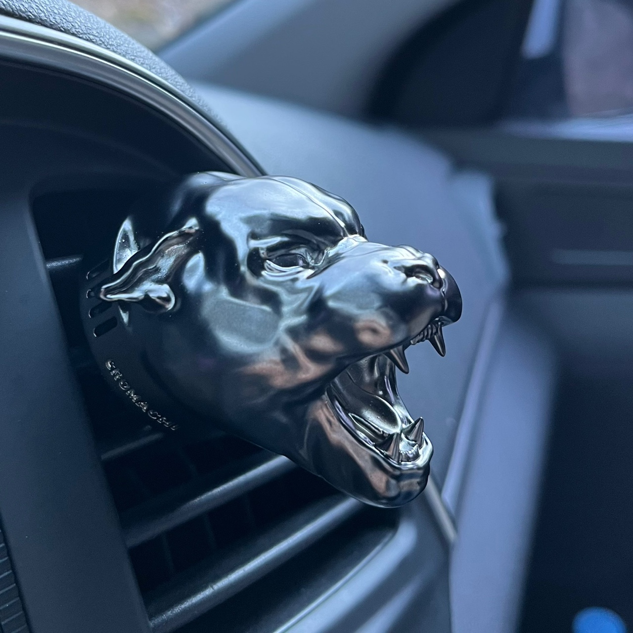 크로마치 재규어 차방향제 벤츠 BMW 아우디 남자 차량용 방향제 오래가는 퓨마 무스크던 - 상세 이미지 3