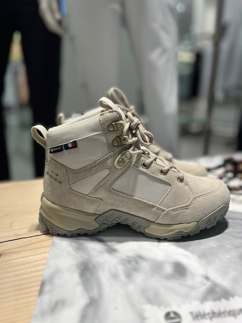 아이더 노마드 고어텍스 방수 등산화 트레킹화 DUF23G - 상세 이미지 3