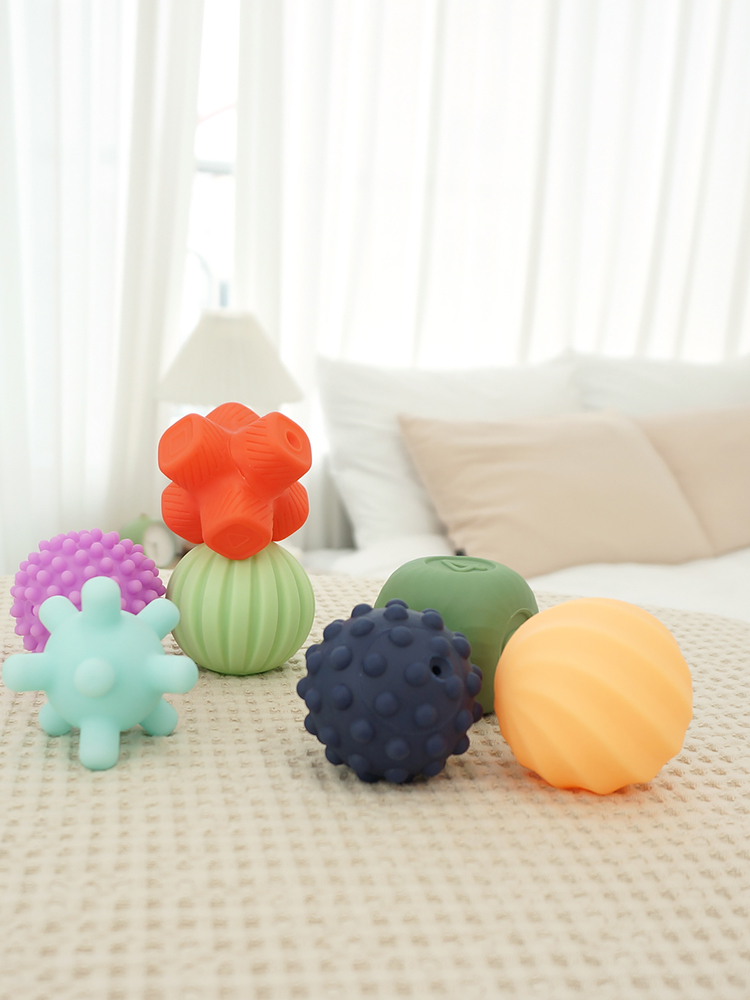 키저스 감각발달 소프트 치발기 17종 선물 세트 돌 백일 아기 신생아 공 블록쌓기 장난감