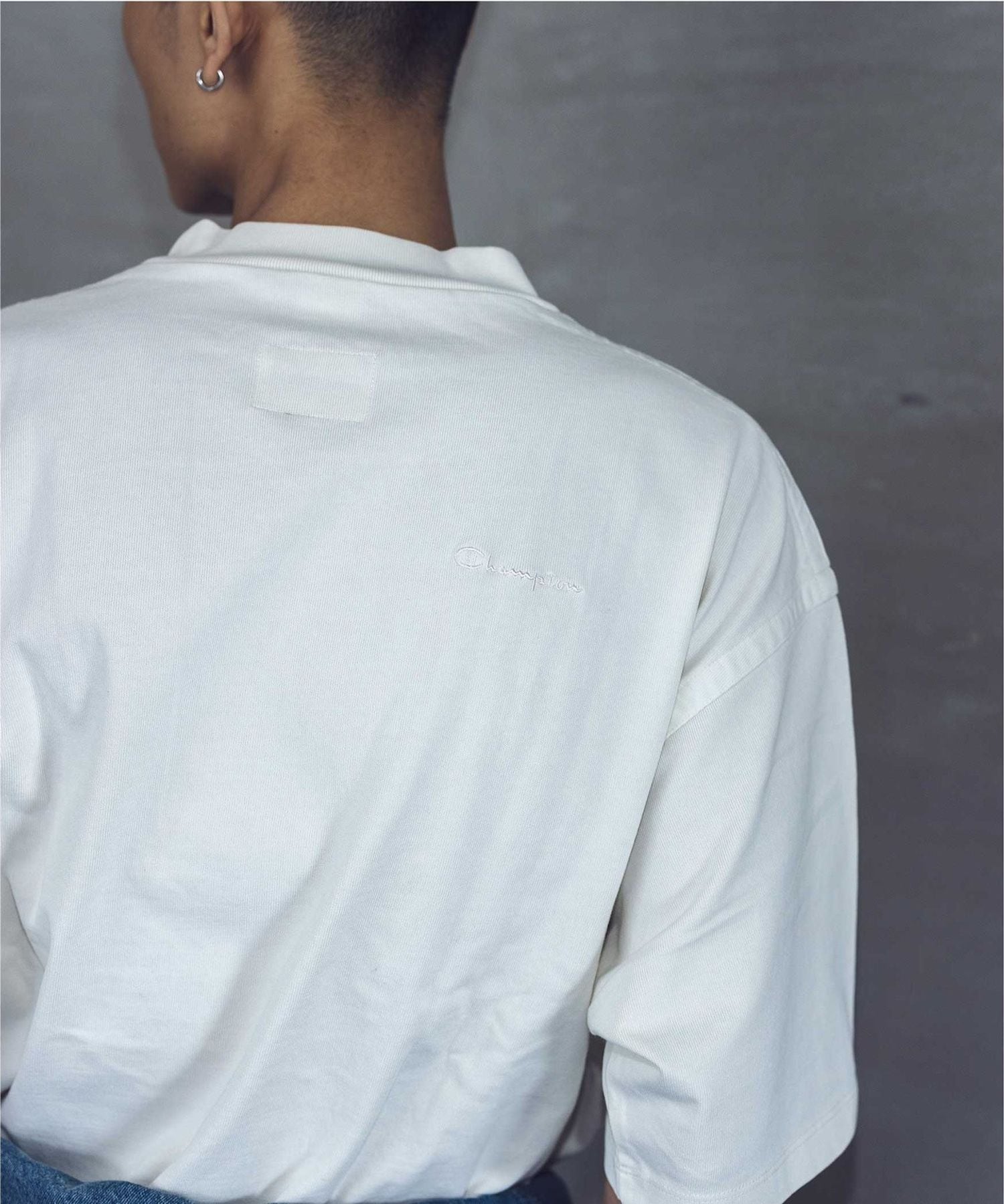 Champion 챔피온 x 몽키타임 피그먼트 모크넥 티셔츠 2컬러 24SS - 상세 이미지 2