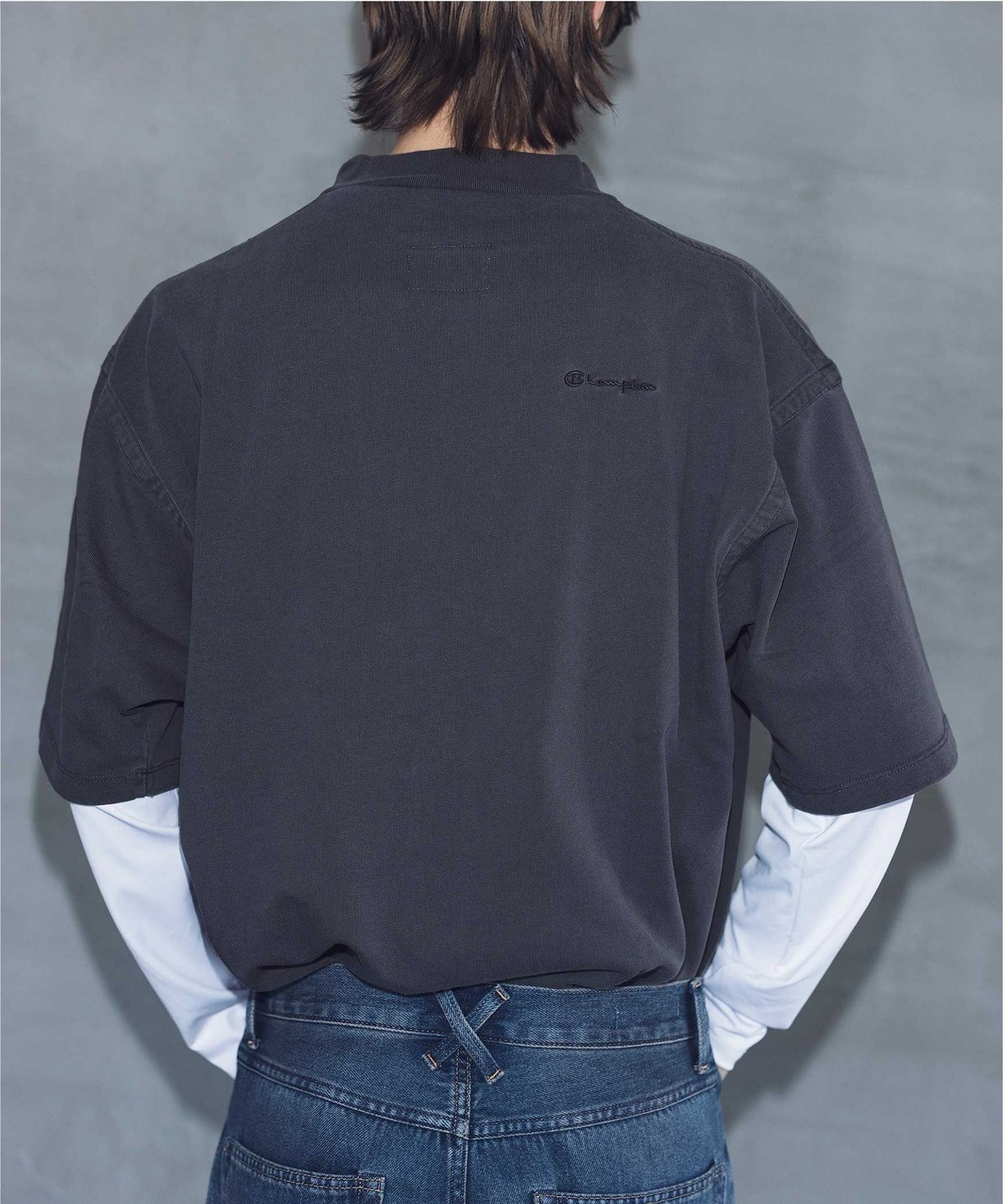 Champion 챔피온 x 몽키타임 피그먼트 모크넥 티셔츠 2컬러 24SS - 상세 이미지 4