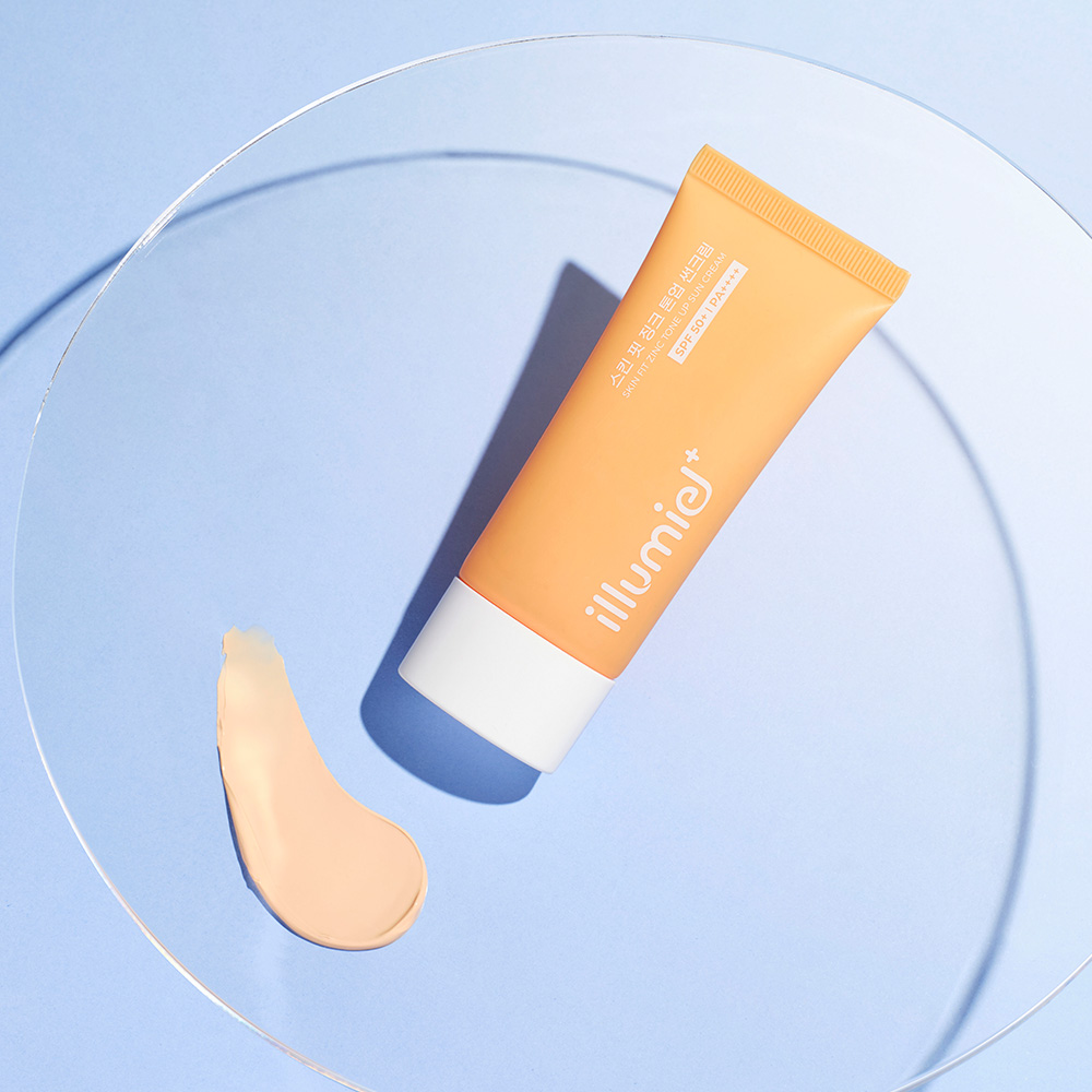일루미엘 스킨 핏 파데프리 무기자차 비건 톤업 선크림 50ml - 상품 이미지
