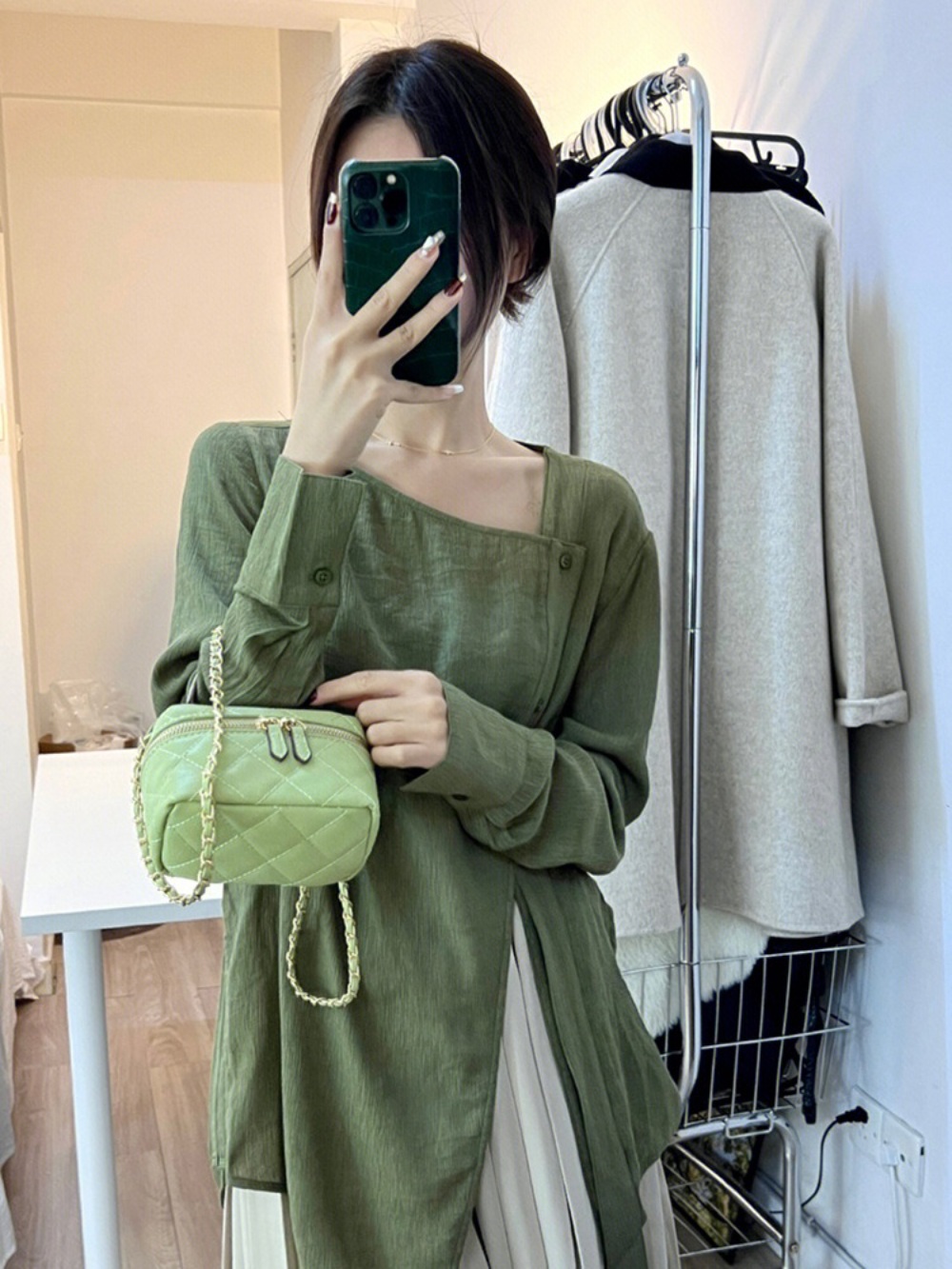 하이드 4회 이보영 나문영 셔츠 럭셔리 하객룩 옷 패션 의상 웨딩임파서블 전종서 - 상세 이미지 2