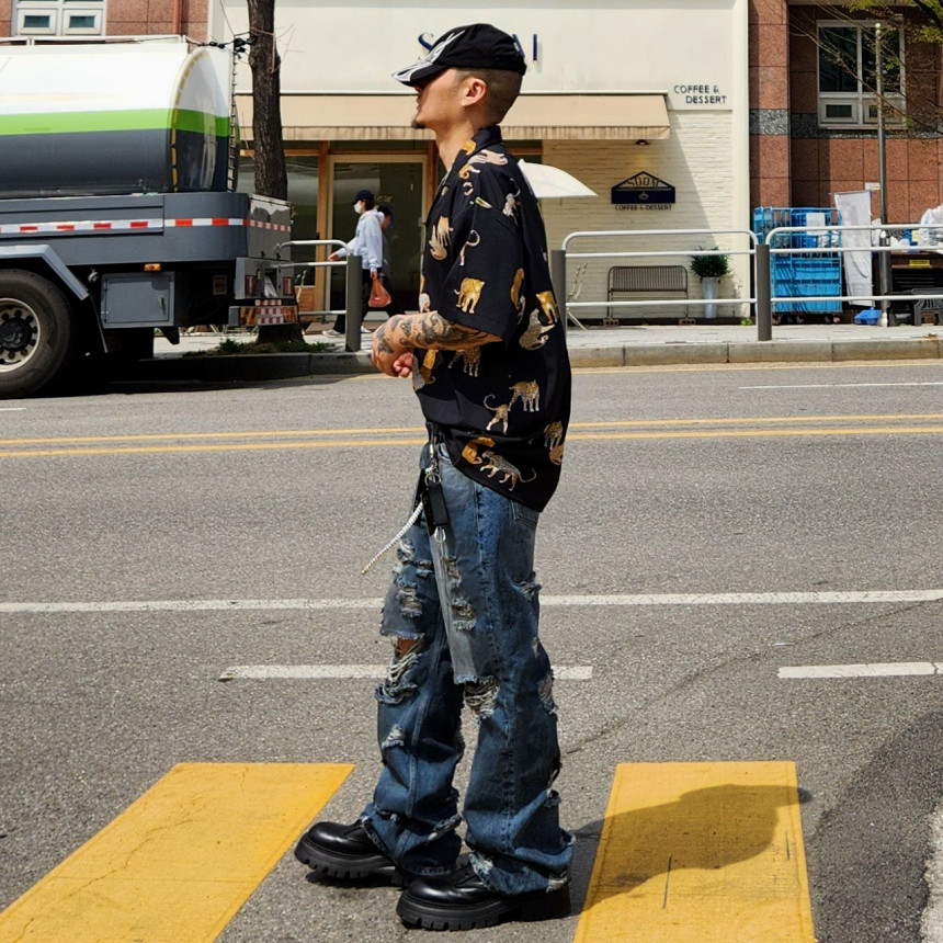 SE-edee0e5a-1a63-4e23-9629-0b00f8332200