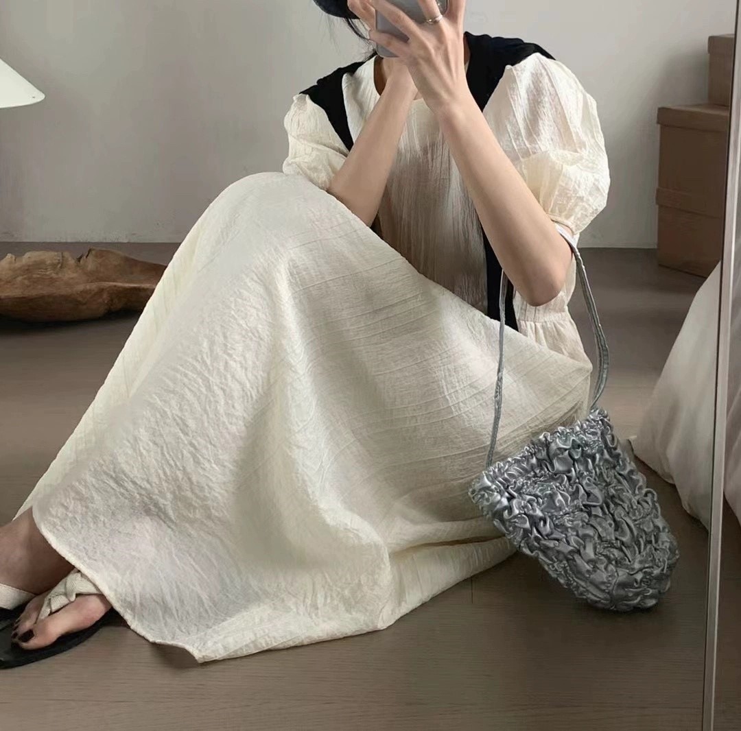 여자여자몰 안입은것같은 지지미실켓 허리끈 반팔롱원피스 무지컬러 여름원피스 올드머니룩 이미지 6