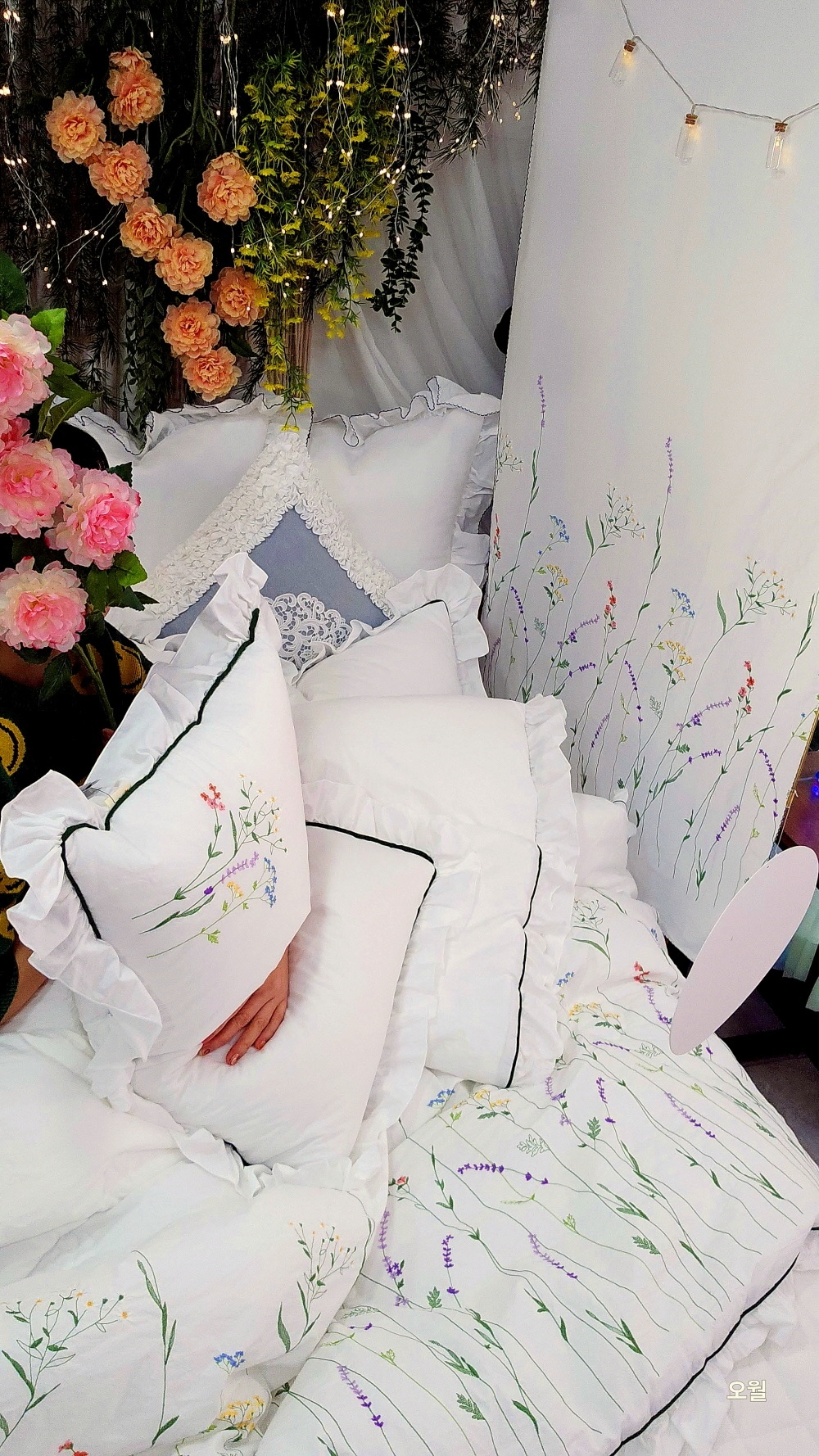 들꽃자수 혼수 신혼이불 호텔침구세트 라지킹침구세트 침구류