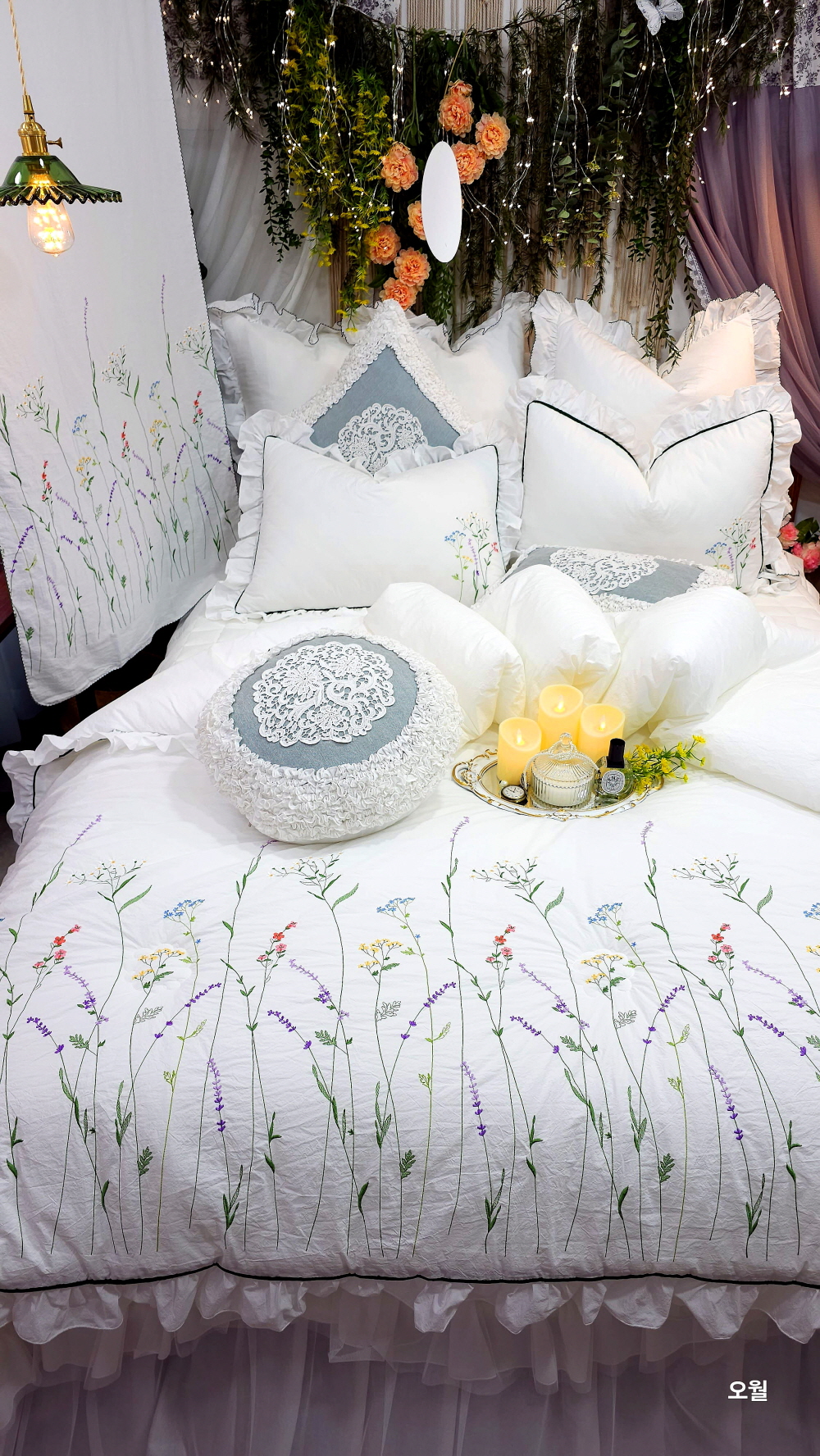 들꽃자수 혼수 신혼이불 호텔침구세트 라지킹침구세트 침구류