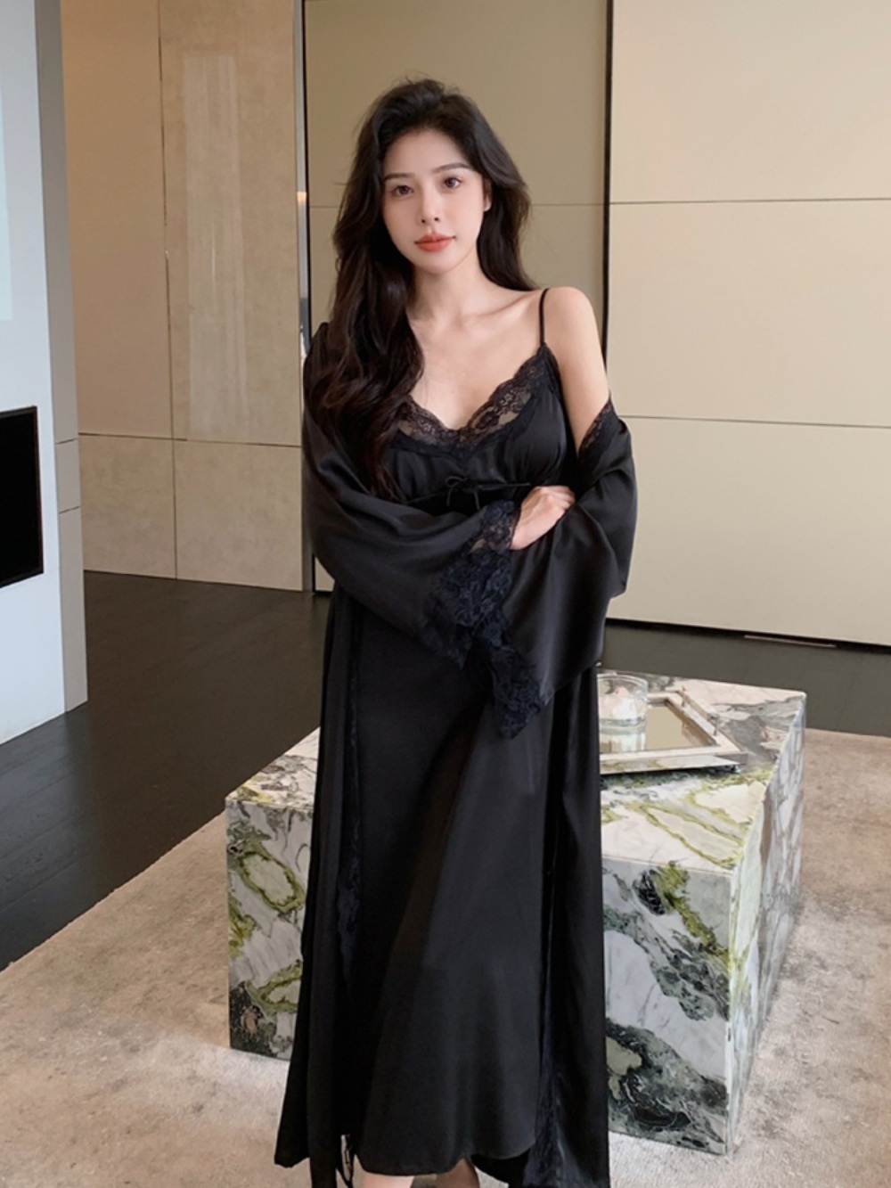 수지맞은 우리 12화 김희정 김마리 실크홈웨어 레이스 섹시 옷 패션 의상 7인의부활 황정음 - 상세 이미지 5