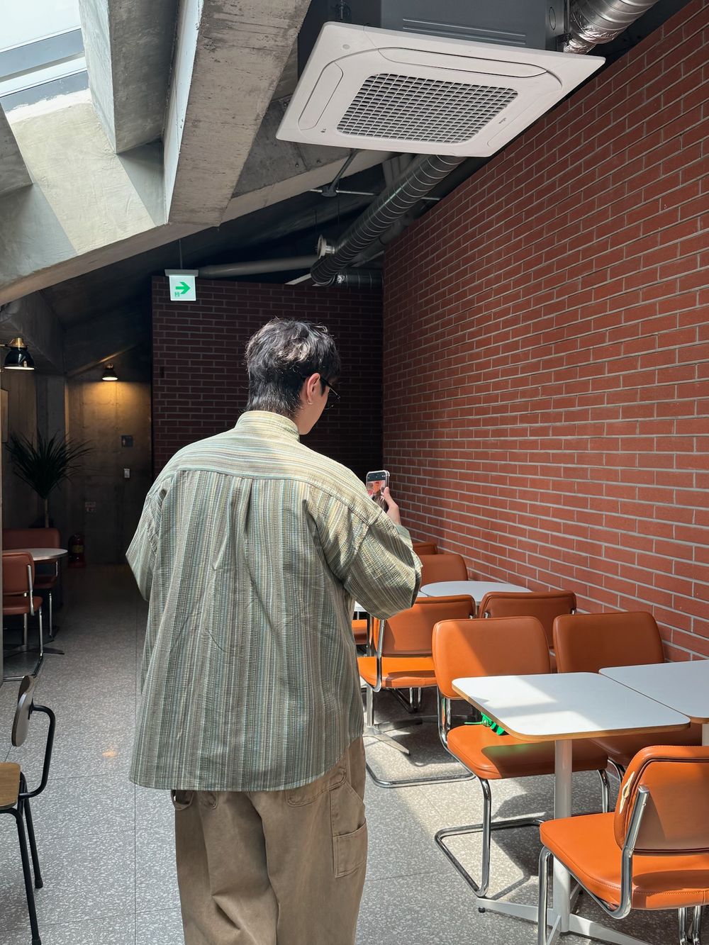 58466385562292672_2010622190