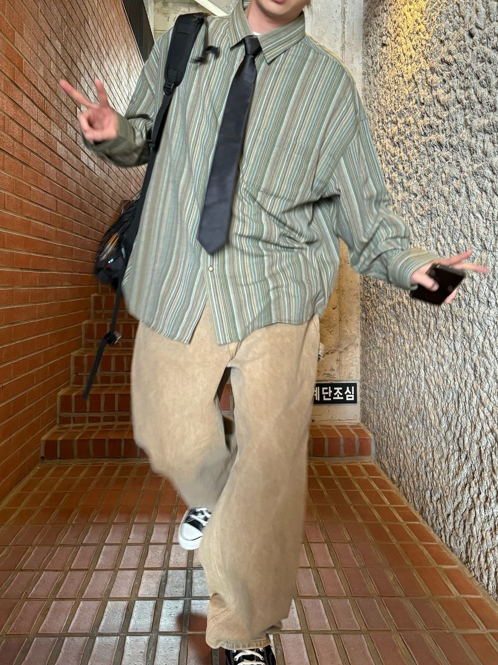 58466414669005406_207035314