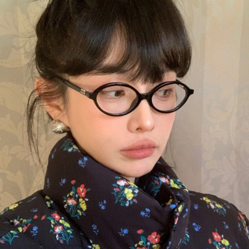 긱시크안경 힙한안경 런닝맨 699회 송지효 스타일 - 상품 이미지