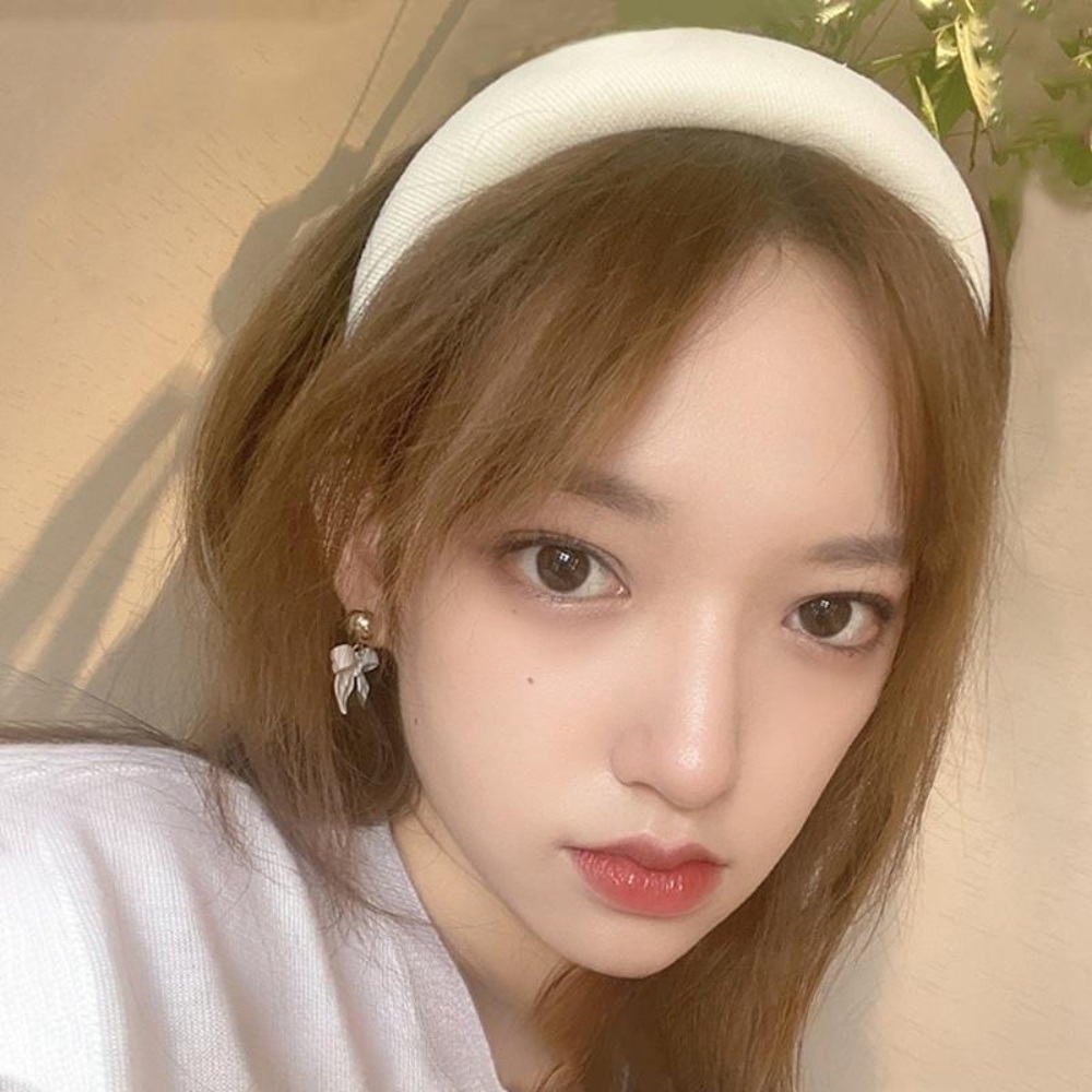 송해나 헤어밴드 벨벳 러블리 머리띠 예능 나는솔로 144화 - 상세 이미지 3