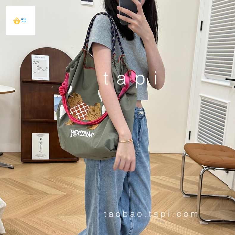 숄더백 토트백 토끼 에코백 강아지 여성 자수 가방 데일리백 쇼퍼백 예쁜 볼체인 - 상품 이미지