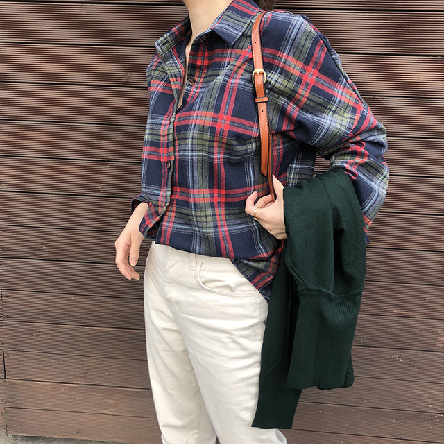 여자 체크 남방 오버핏 셔츠 가오리핏 기모 여성 셔츠 겨울 가을 블라우스 네이비 브라운 - 상세 이미지 4