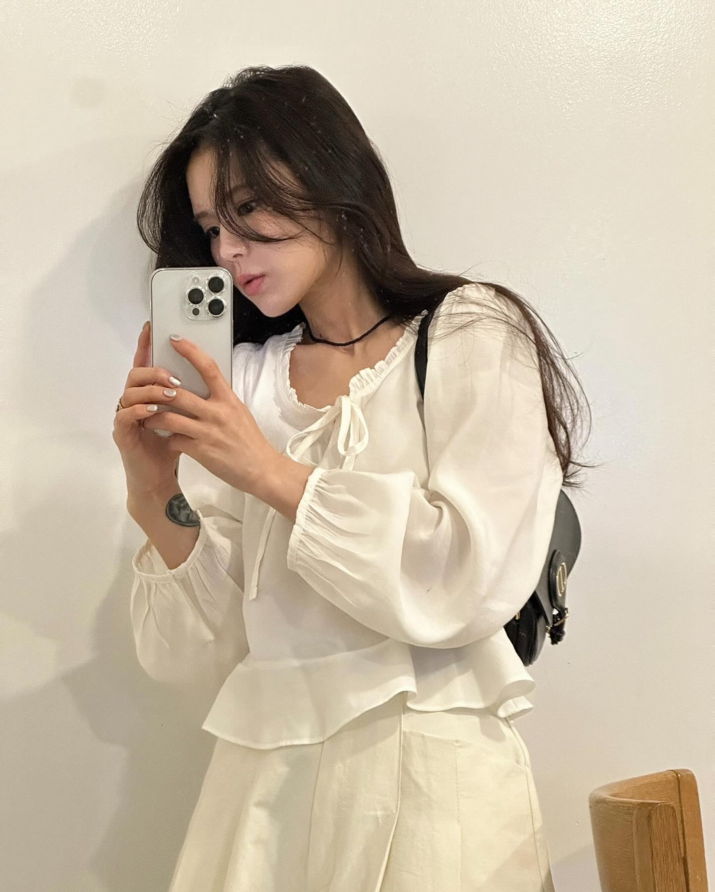 웬브 레이어드 새틴 하객룩 출근룩 오피스룩 리본 뷔스티에 상세 이미지 7