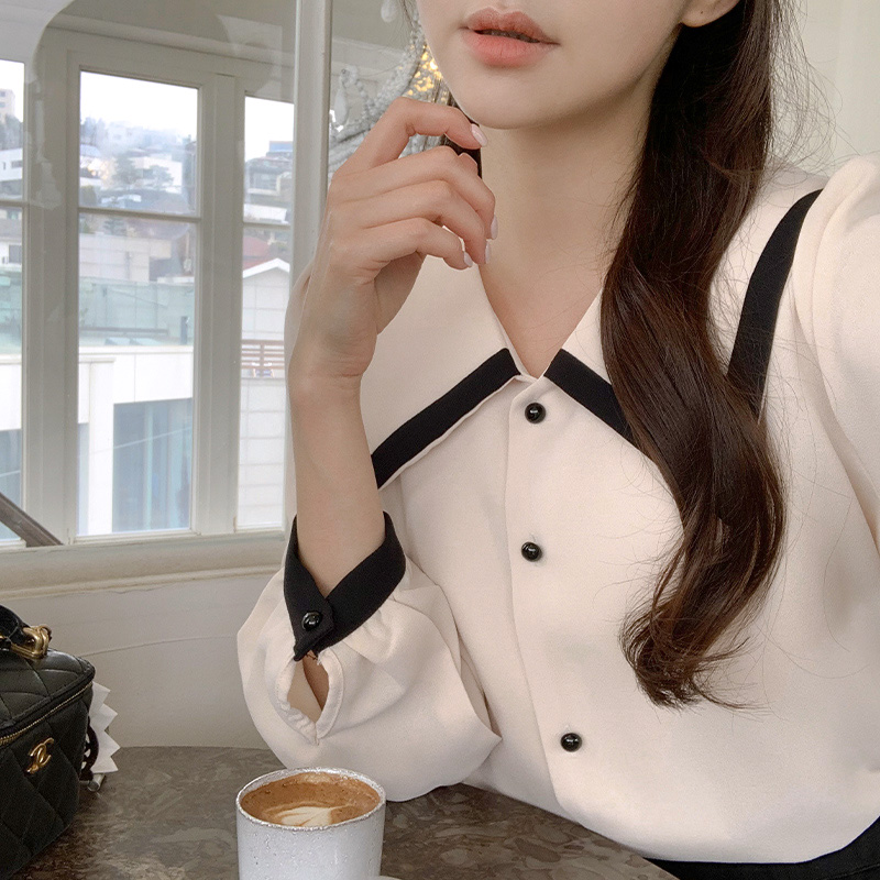 로니 콩단추 빅카라 배색 블라우스 bs7881 - 상세 이미지 3