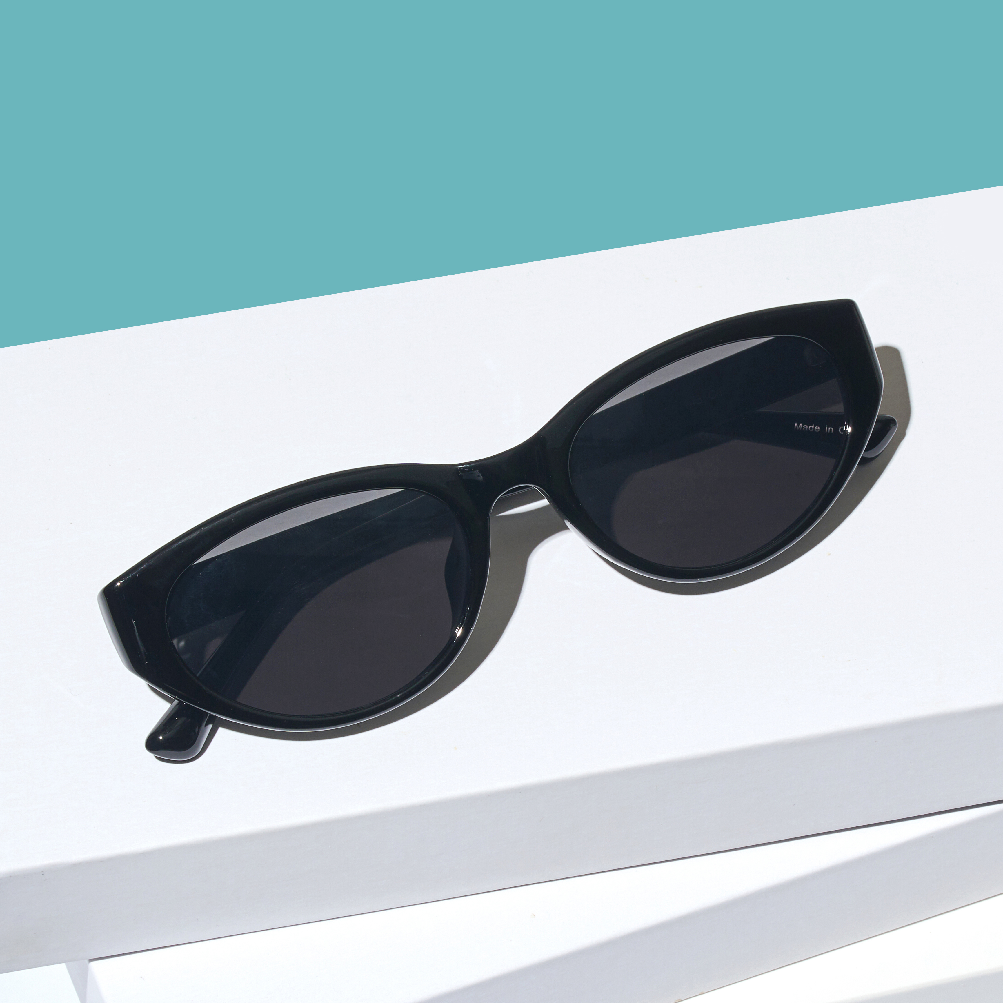 캣츠아이 가벼운 자외선차단 선글라스 블랙 카키 베이지핑크 패션