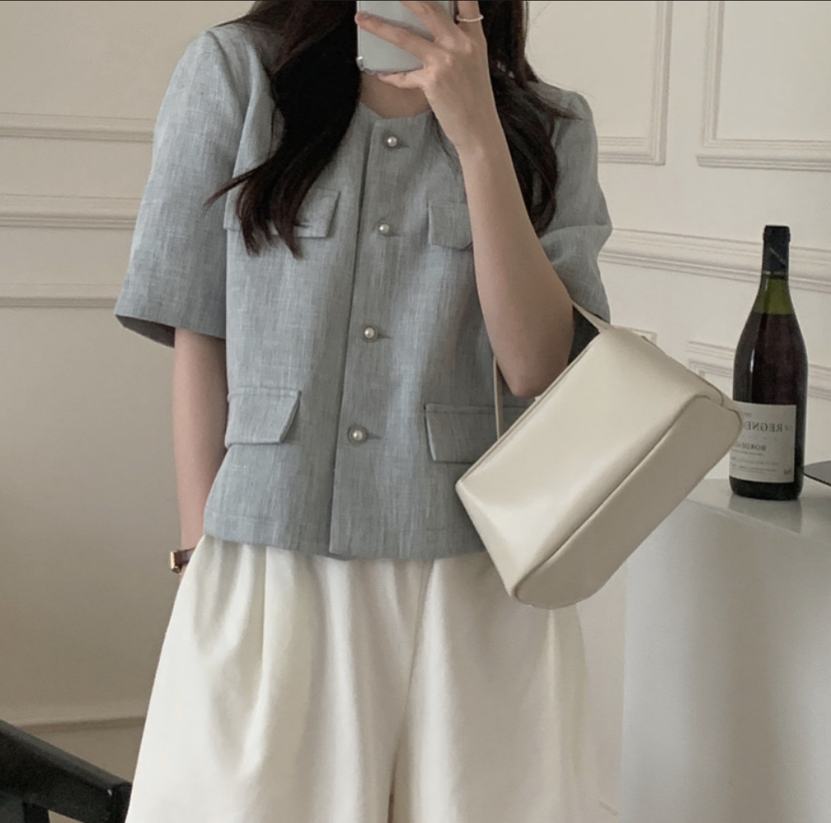 위시 린넨 여름 루즈핏 진주버튼 포켓 오피스 하객룩 노카라 숏 반팔 린넨 자켓 - 상품 이미지