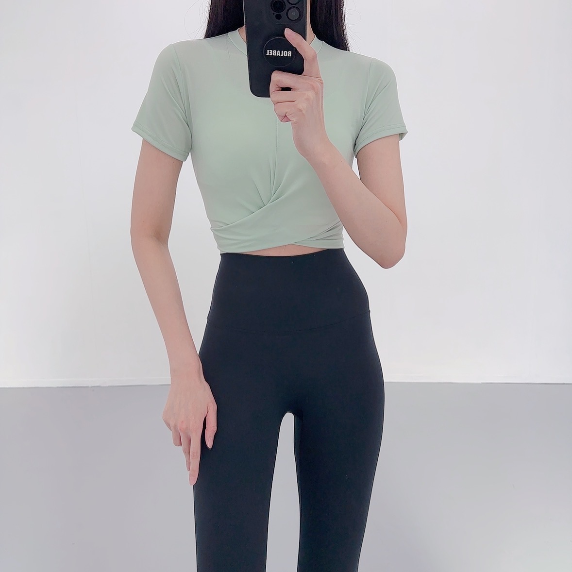 로라벨 풀앤 필라테스복 여성 요가복 필라테스 요가 상의 옷 커버업 운동복 탑 반팔 크롭 - 상세 이미지 4