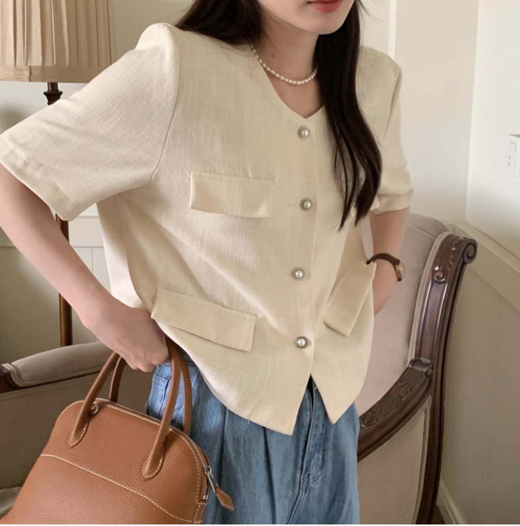 위시 린넨 여름 루즈핏 진주버튼 포켓 오피스 하객룩 노카라 숏 반팔 린넨 자켓 - 상세 이미지 5