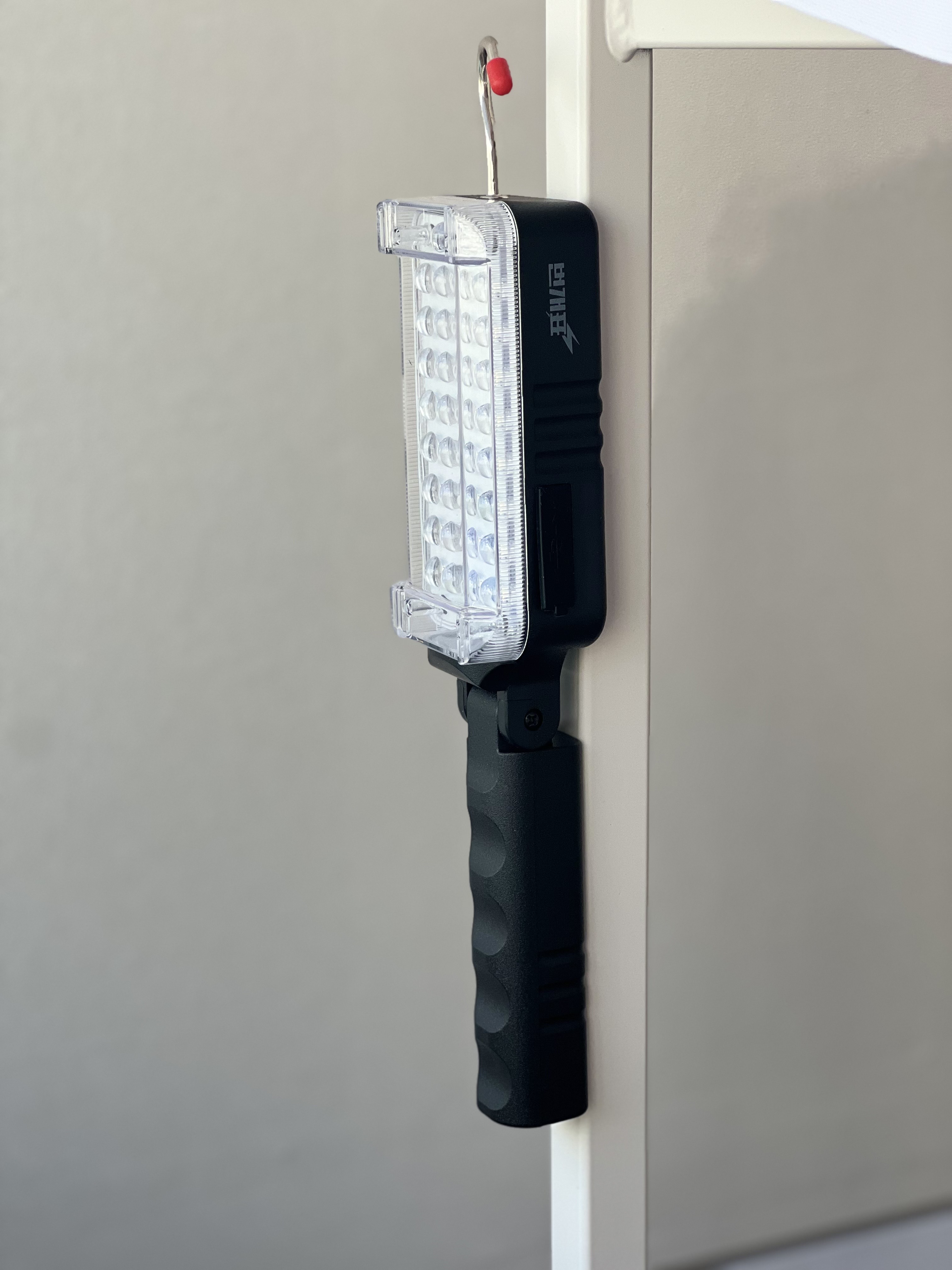 LED작업등 충전식 C타입 번개표 각도조절 캠핑조명 자석등