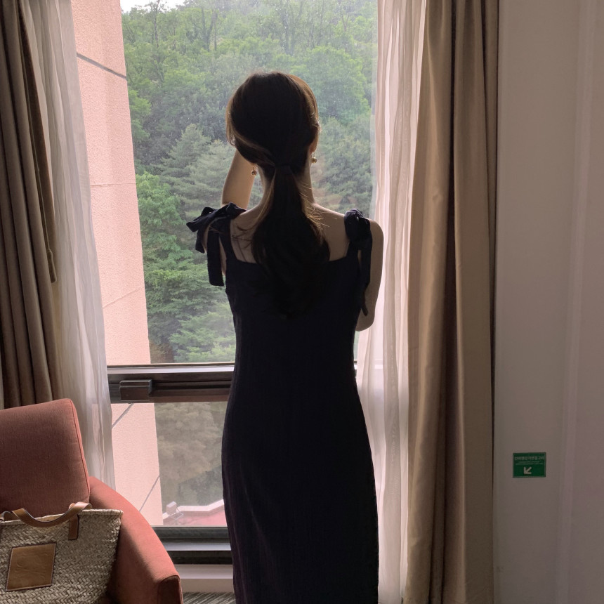쭈그리 주름 뷔스티에 하객룩 여름 나시 빅사이즈 휴양지룩 리본매듭 셀프웨딩 h라인 롱원피스 사진 3